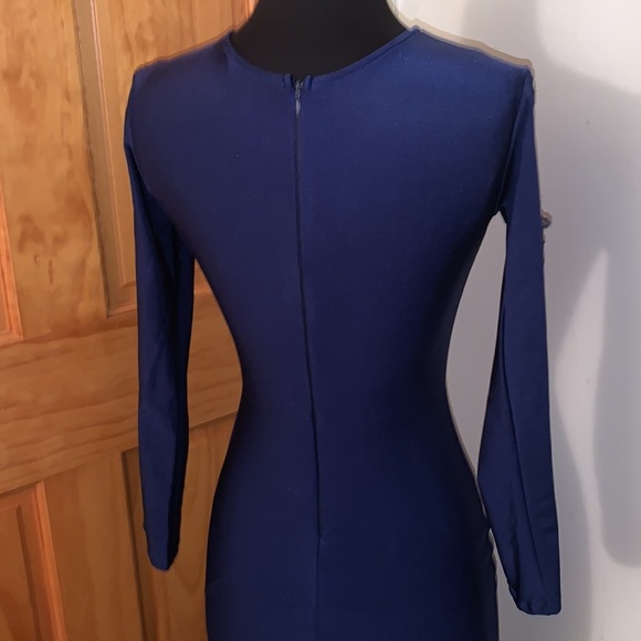 Beautiful Evening Gown - Picture 11 of 16